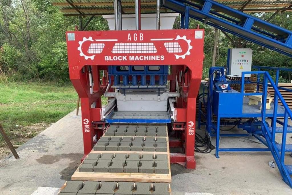 Machine a brique fabrication de Parpaing 10.1